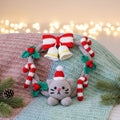 Cat Wreath Christmas Pattern